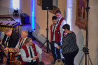 039 Ehrung Raphi.jpg&sig=6d0fd800273714f1b1c7e3d48ca454601ccc80f17435aaff659e6813e5cd513c